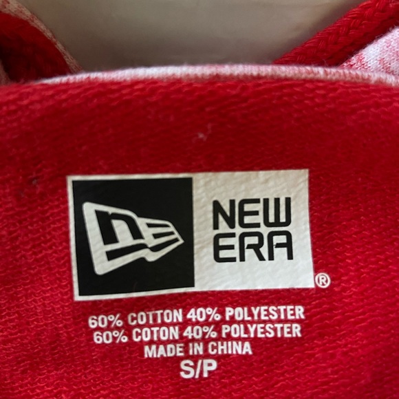 New era Women’s Calgary Stampeders hoodie - Picture 2 of 2